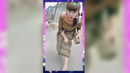 美女恶搞看到这样怕不怕