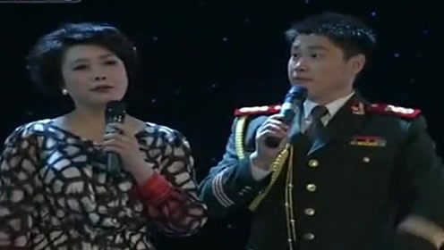 曲苑杂坛：美女唱歌的时候，一个特写镜头，看