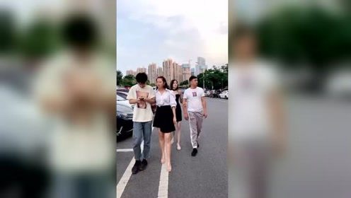 美女恶搞男友，险酿大祸无法收场，调皮也要有