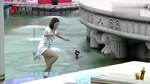 美女组团来闯关，大连美女带来一段古典舞蹈，