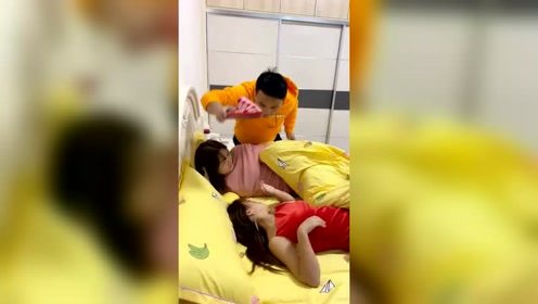 婚后夫妻如此恶搞太过分？美女和闺蜜恶搞出轨