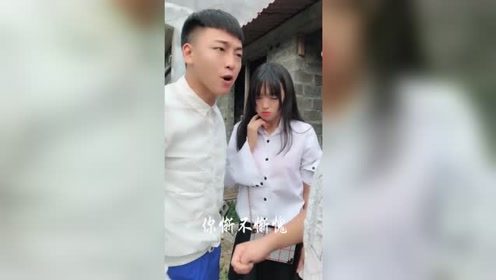 搞笑段子：聪明的美女