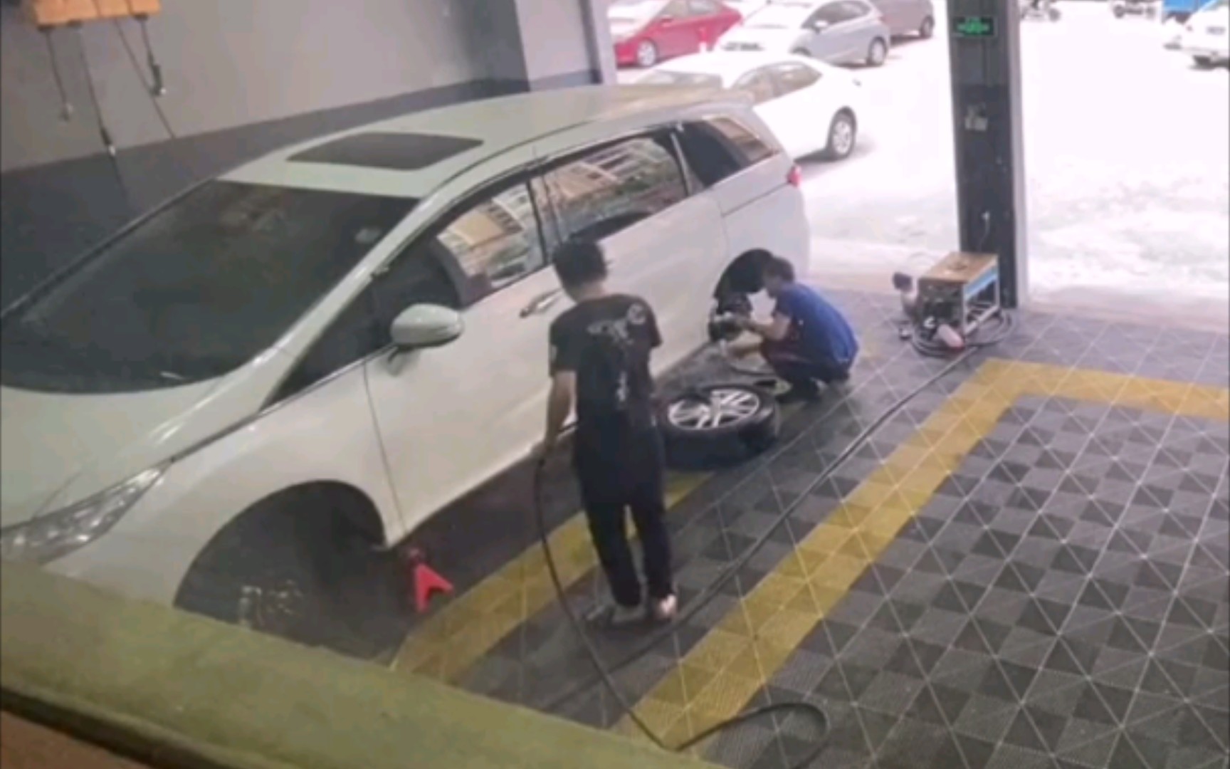 漏电舞者