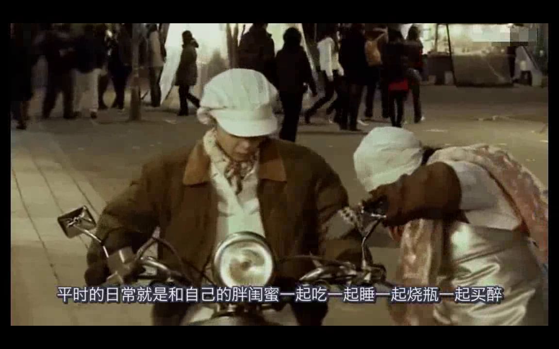 女孩在富豪家当女佣，本想勾引男主上位，却被