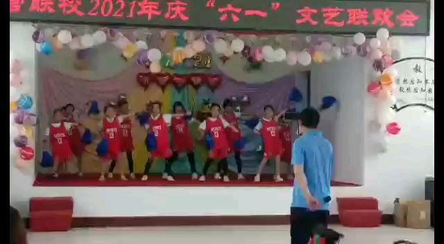 小学生舞蹈