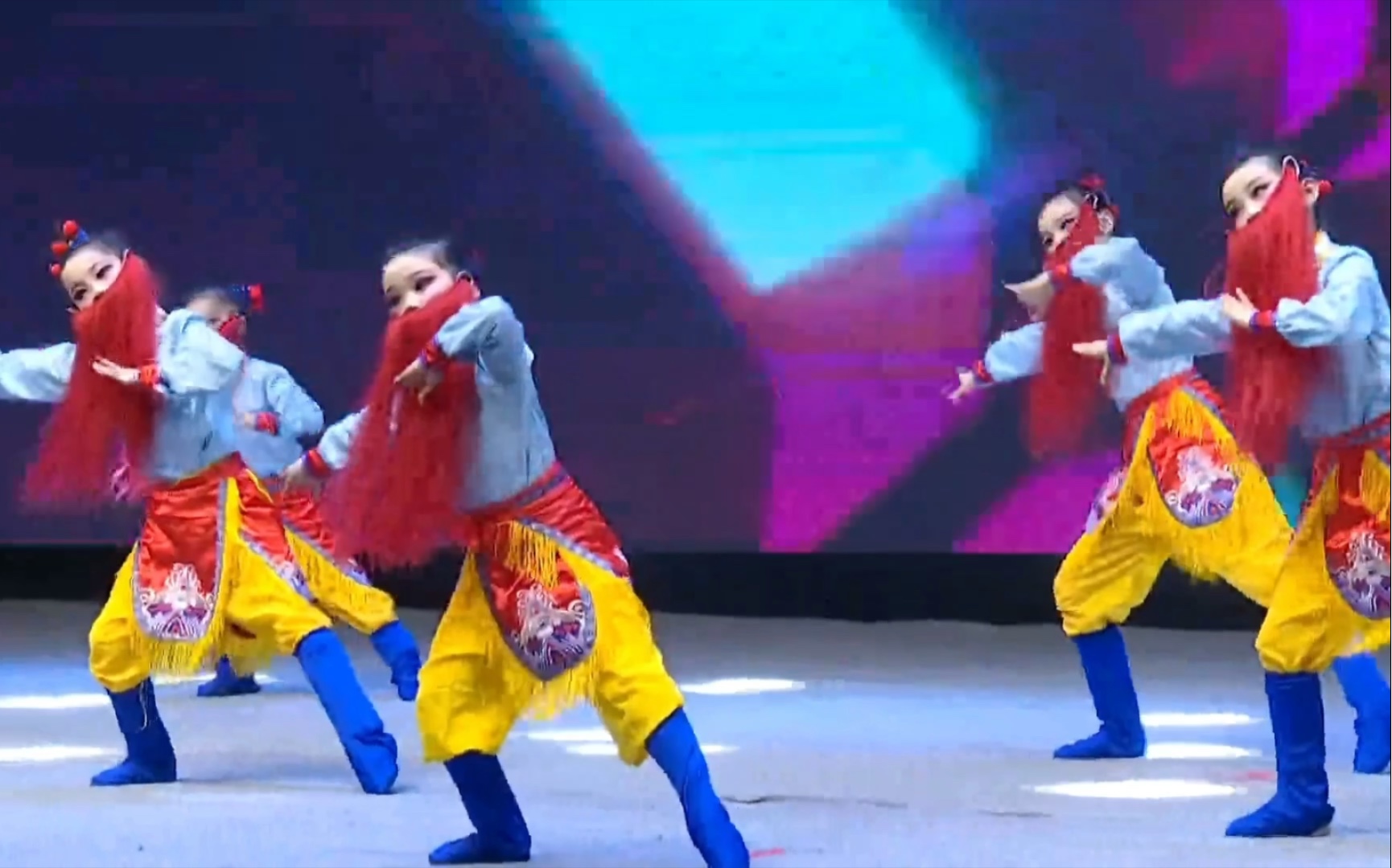 幼儿园戏曲中国风舞蹈《津味戏妞》