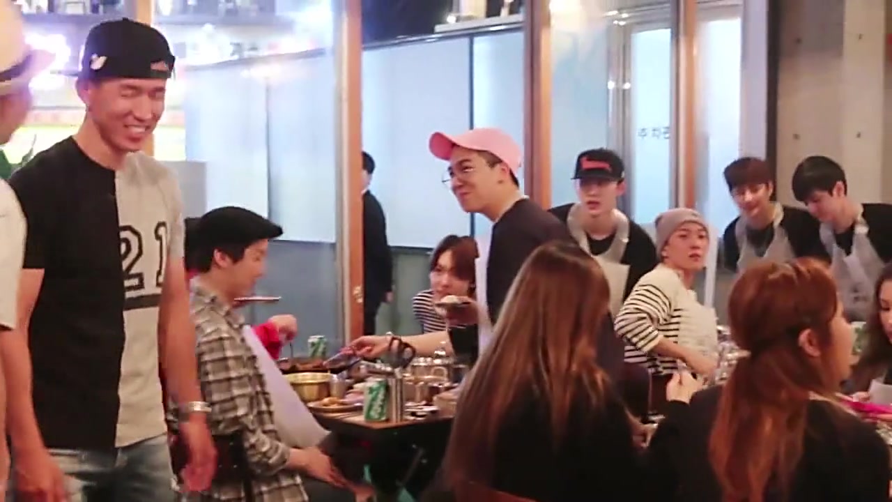 YG Family烤肉店聚餐