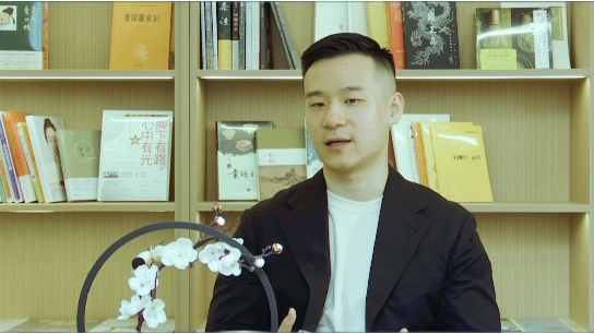 在美国大学校园里，印象z深刻的竟然是中国文化