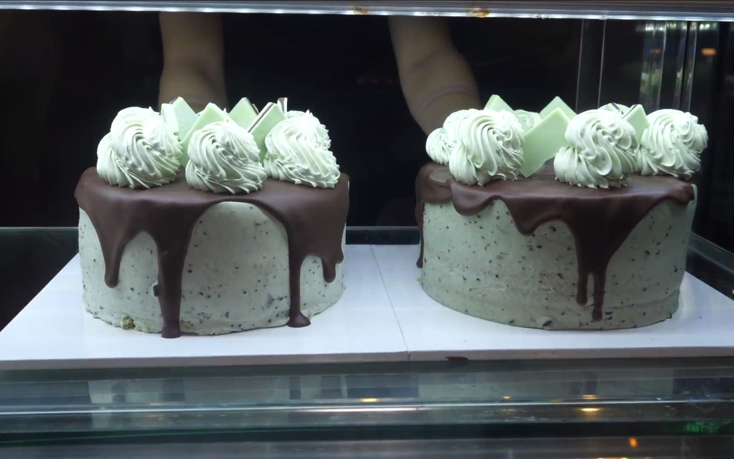 令人垂涎欲滴~薄荷巧克力蛋糕韩国面包店