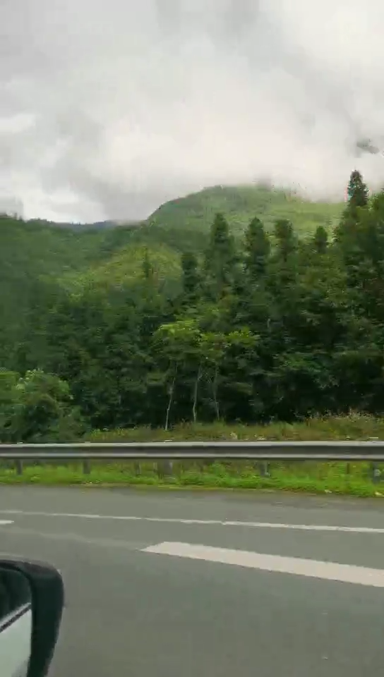 小舅爷自驾游西藏*路上美景