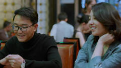 白百何陪吴刚在赌场里赌钱，没想到吴刚连赢三