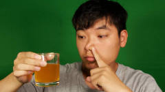 魔术揭秘：如何才能用鼻子隔空喝橙汁？特简单