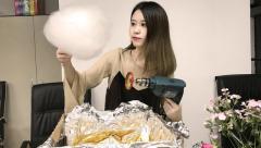 办公室小野用电钻做棉花糖，甜蜜到炸裂，看完