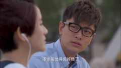 家有喜妇：满意对着胜男发牢骚，胜男却一直戴