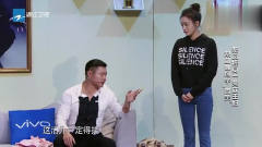 魏翔秦岚的这段表演真是太逗了，贾玲在台下乐