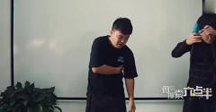陈翔六点半：猪小明骨裂，兄弟蘑菇用电电他，