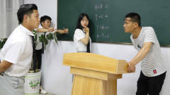 老师考女生数学题，没想同学却用麻将顺口溜教