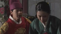 韩剧：李尚宫怀孕呕吐，皇帝不懂以为吃东西噎