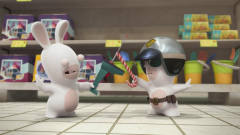 疯狂的兔子：兔子突然比起剑术，用的装备太奇