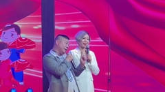 看1次笑1次的1男1女搞笑二人转 幽默逗乐 真奇葩