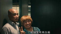 《泰囧》中电梯这段戏，徐峥宝强实力搞笑，太
