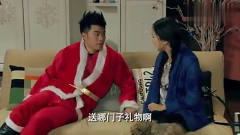爱情公寓：曾小贤圣诞夜仿佛痴呆了，这表情太